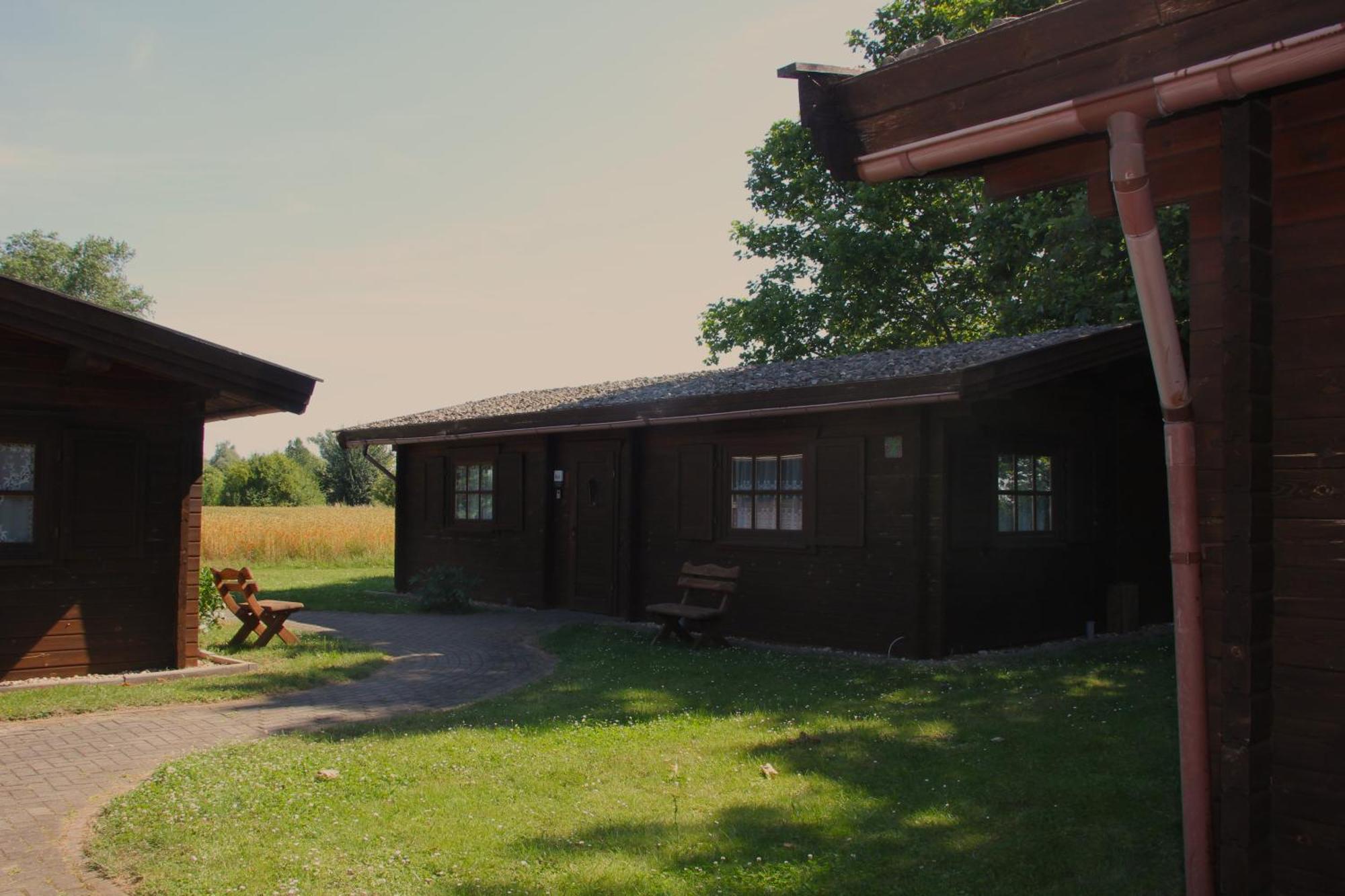 Abb Sportcenter Gaensefurth, Doppelzimmer Ohne Kueche, Standard Doppelzimmer Mit Kueche Hecklingen  Exterior foto