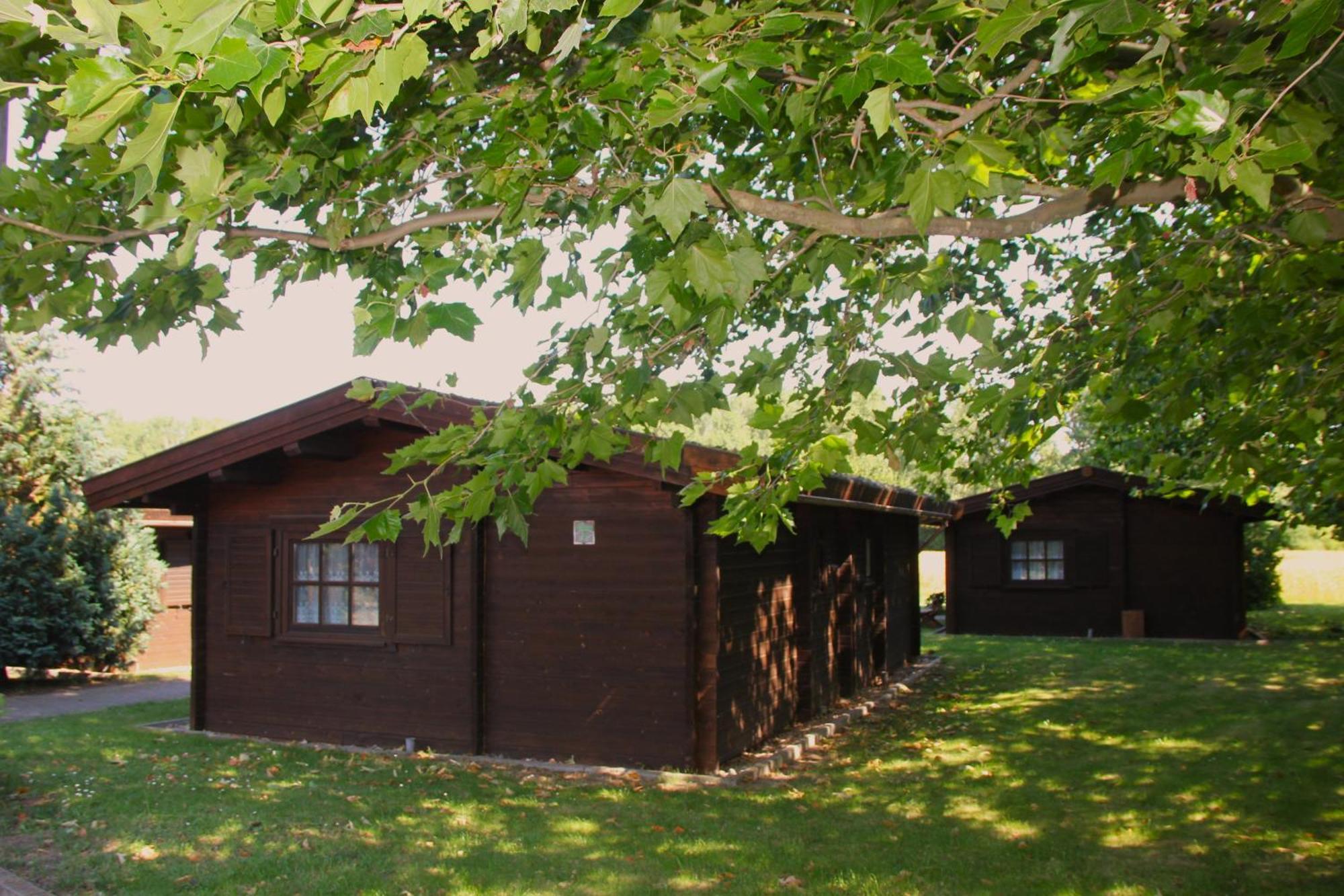 Abb Sportcenter Gaensefurth, Doppelzimmer Ohne Kueche, Standard Doppelzimmer Mit Kueche Hecklingen  Exterior foto