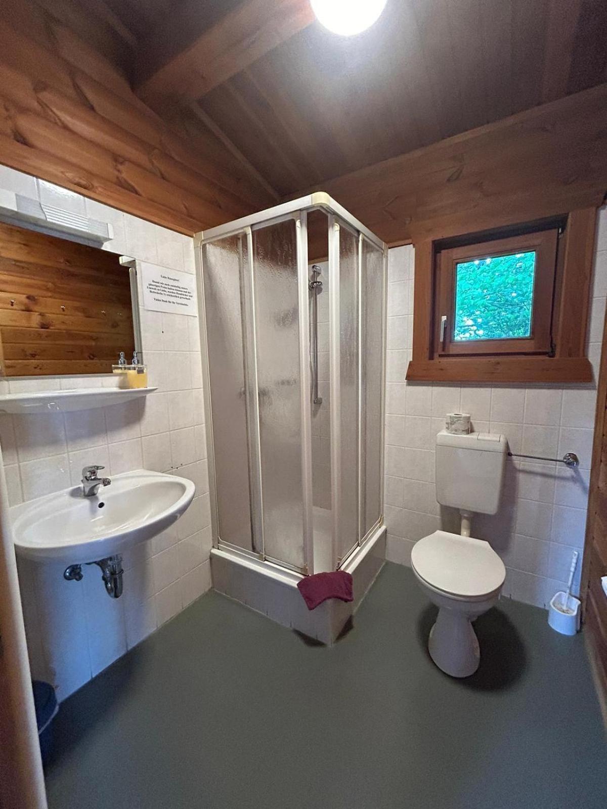 Abb Sportcenter Gaensefurth, Doppelzimmer Ohne Kueche, Standard Doppelzimmer Mit Kueche Hecklingen  Exterior foto